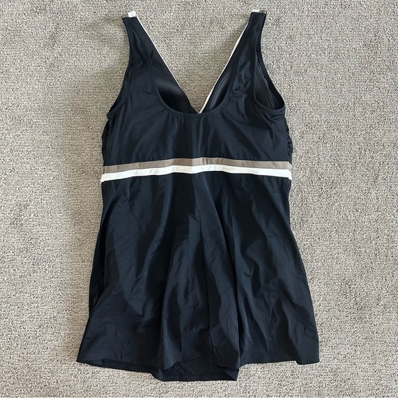 NWT Lands End Swim Dress Size 24W - Picture 3 of 7